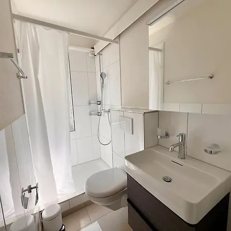 아파트 Central With Luxury Style & Netflix! *