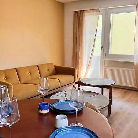 Central With Luxury Style & Netflix! *